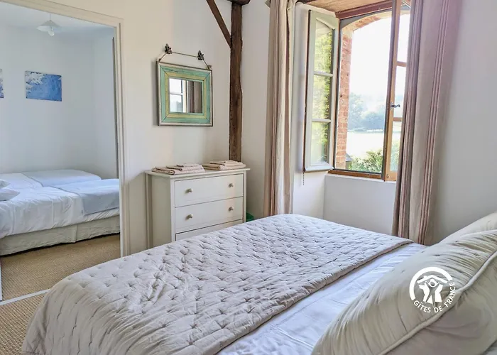 Moulin De La Rongere 度假居